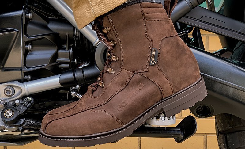 The 5 Best Motorcycle Boots in 2025 | AutoXip Best Motorcycle Boots